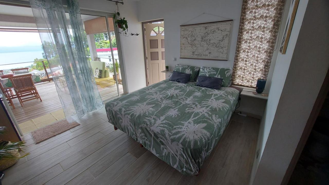 Studio Vaimiti Pour 2 Personnes Vue Mer Et Moorea Apartment Faaa Exterior photo